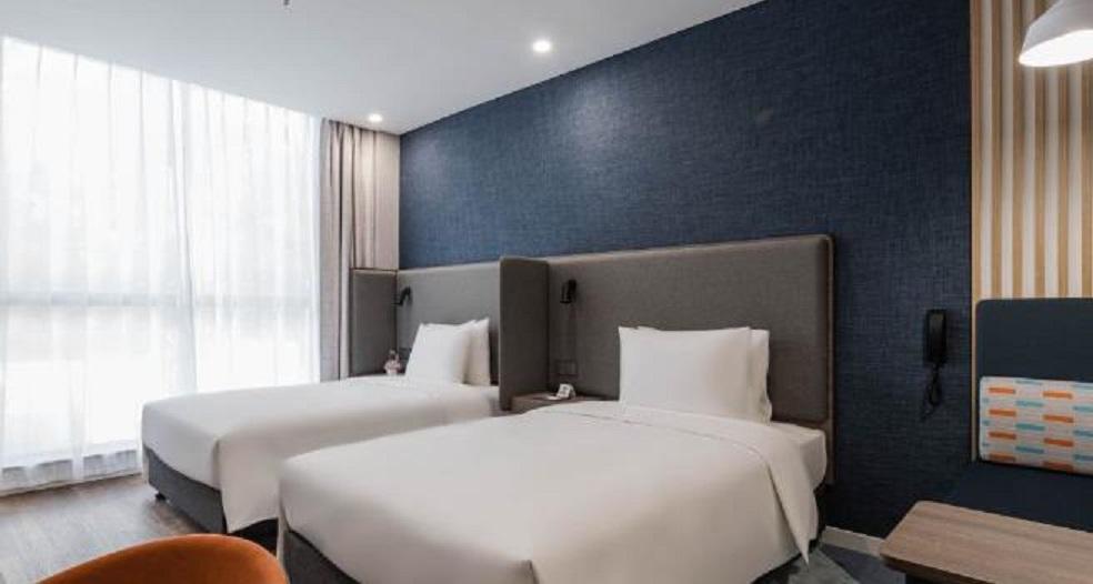 Holiday Inn Express Shanghai Pudong Chuansha, An Ihg Hotel Exterior photo